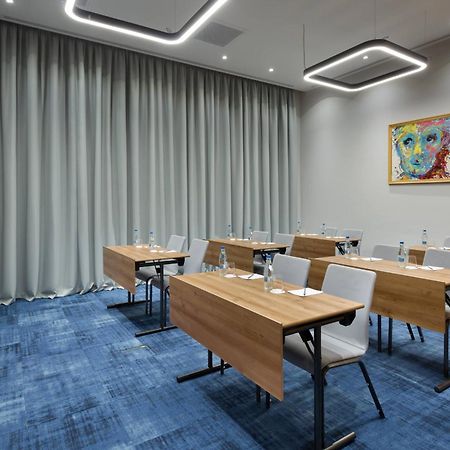 คอร์ตยาร์ด บาย แมริออท บูคาเรสต์ ฟลอเรียสกา Hotel ภายนอก รูปภาพ
